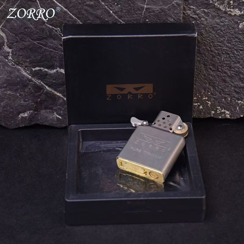 Lighter Insert Zippo - Forro de titânio ZORRO, movimento selado